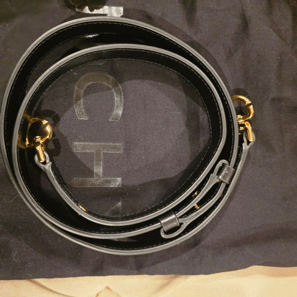 New Givenchy Embroidered Fabric and Leather Chain Medium Bag - Picture 8 of 14